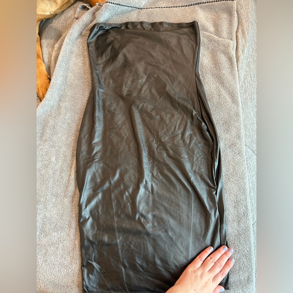 Bodycon Leather Dress 🕷️NWT - Picture 2 of 3